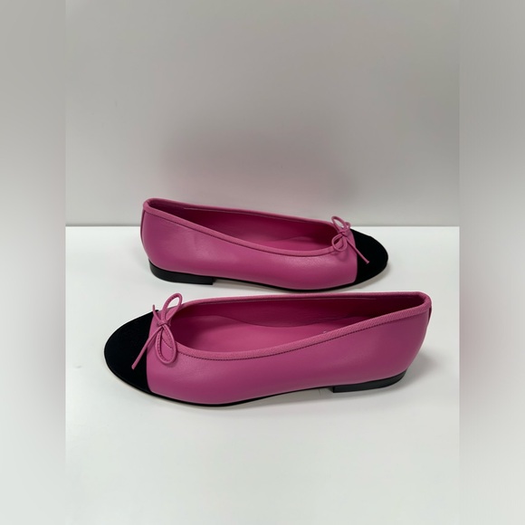 CHANEL Lambskin Grosgrain Cap Toe CC Ballerina Flats in Pink/Black - Picture 6 of 11